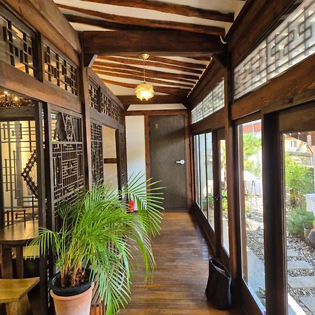 Hyuhyudang Hotell Gyeongju Exteriör bild